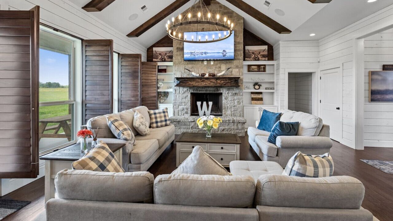 Photo of Livingroom in Waxahachie