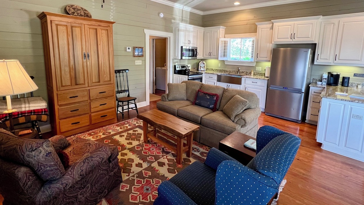 Photo of Livingroom in St. Francisville
