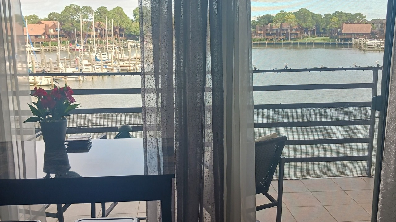 Photo of Patio Balcony in League City