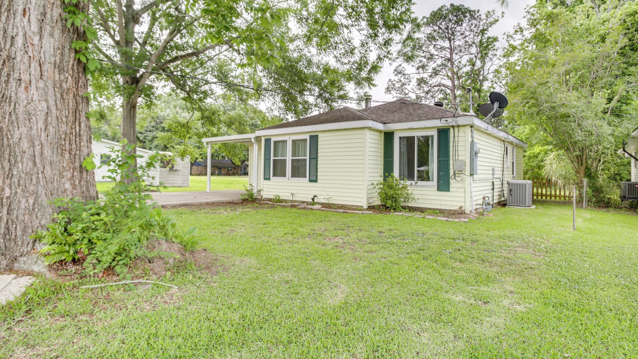Photo of Outdoor in Gonzales