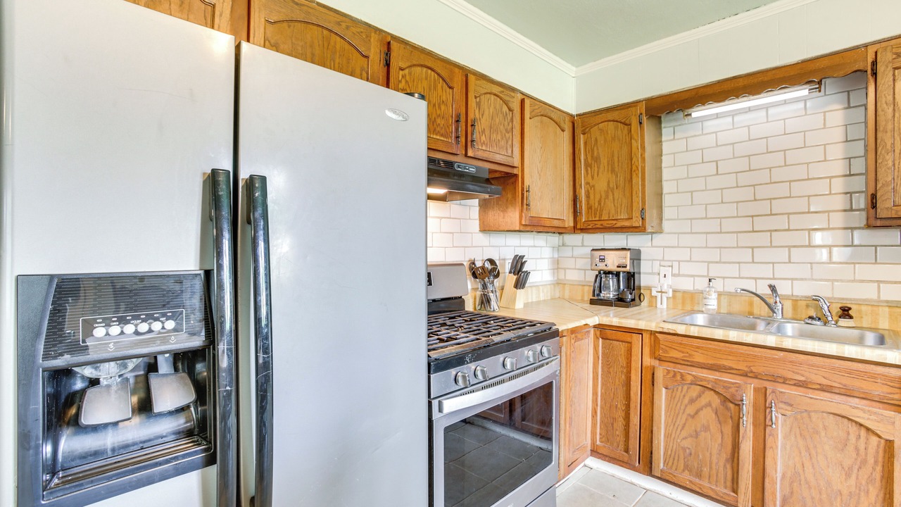 Photo of Kitchen in Gonzales