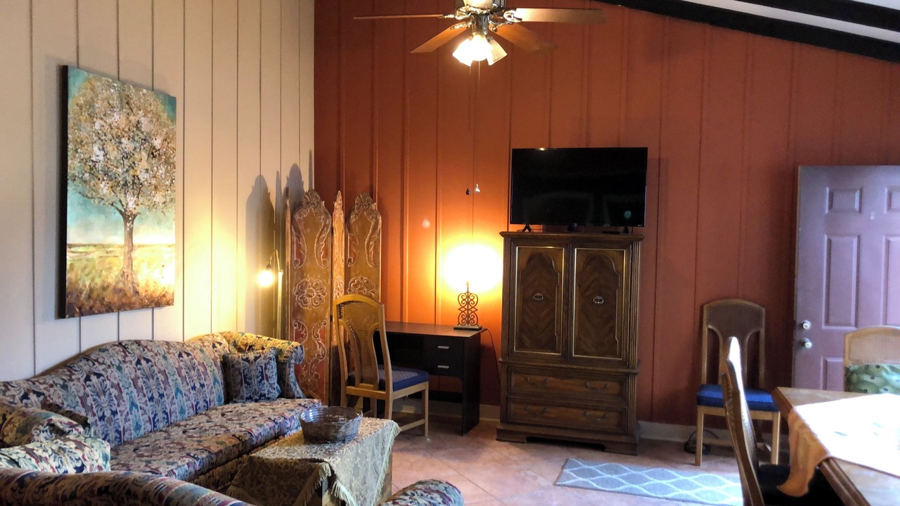 Photo of Livingroom in Carrollton