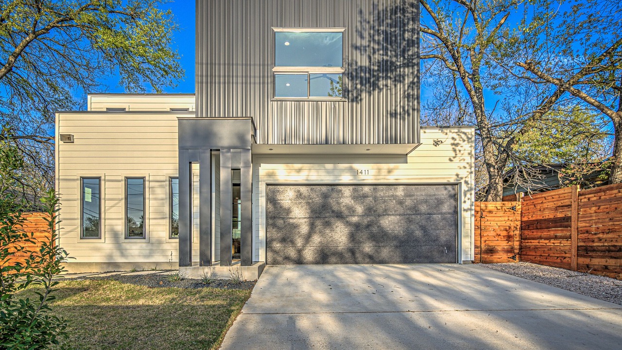 Photo of Outdoor in McKinley Heights