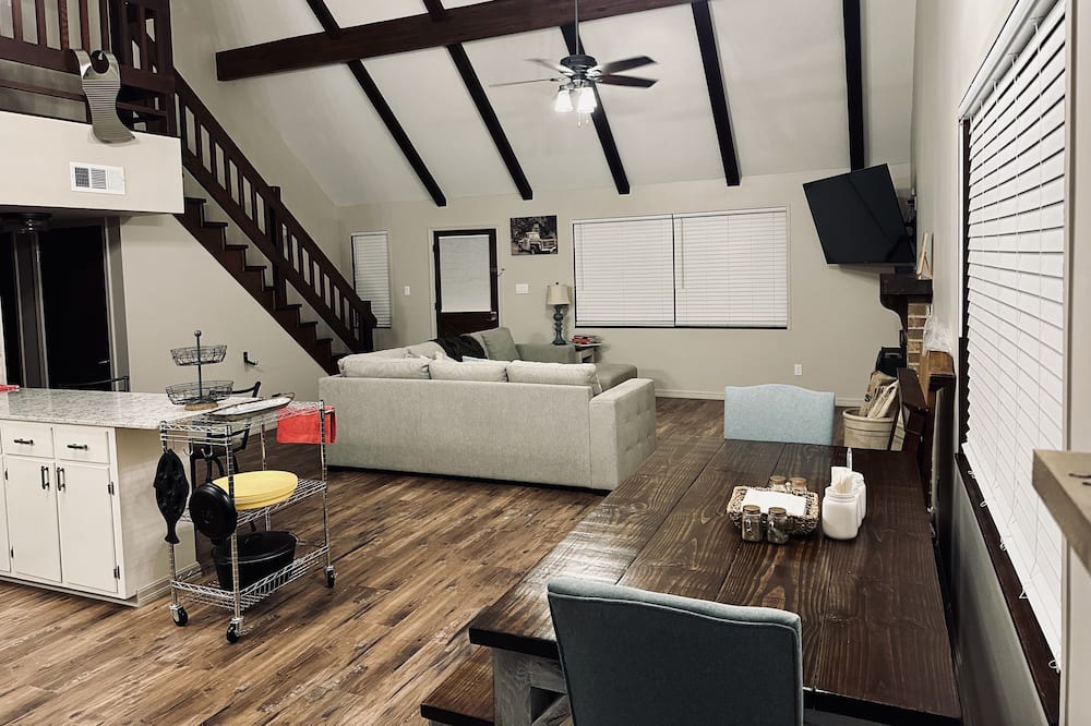 Photo of Livingroom in Charenton