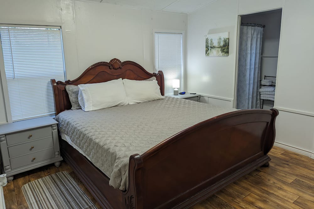 Photo of Bedroom in Marksville