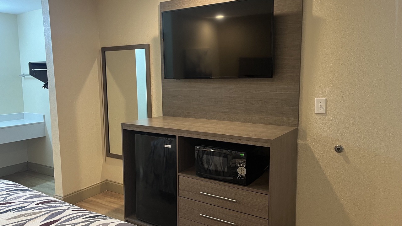 Photo of Bedroom in Haltom City