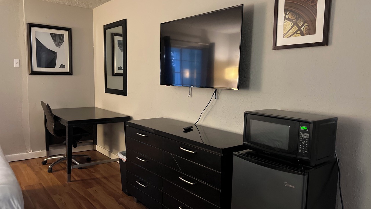 Photo of Bedroom in Lafayette