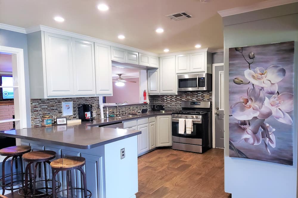 Photo of Kitchen in Westlake