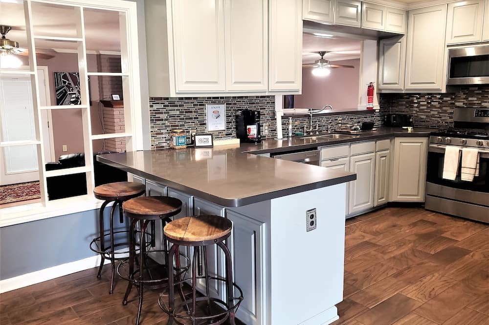 Photo of Kitchen in Westlake