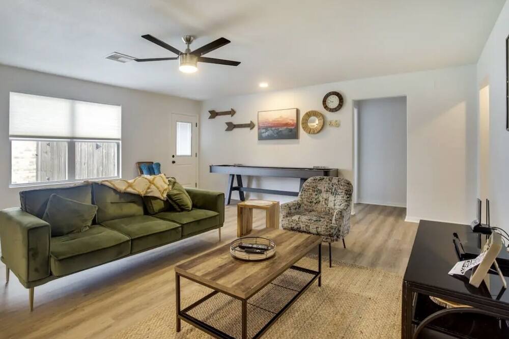 Photo of Livingroom in Rosenberg