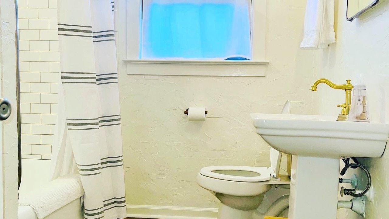 Photo of Bathroom in Mid City South