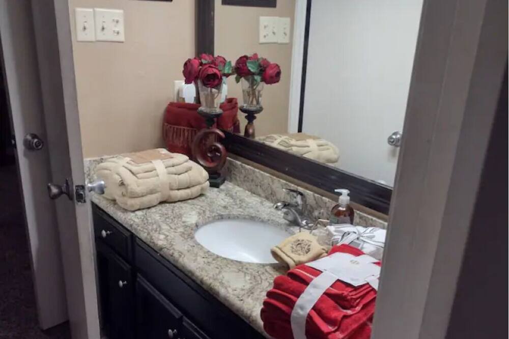 Photo of Bathroom in Park Forest - LA North