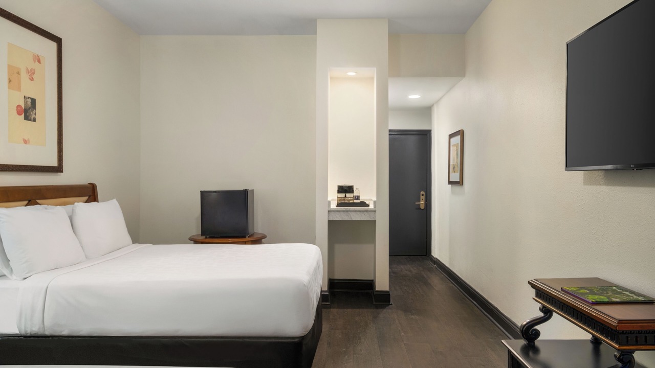 Photo of Bedroom in French Quarter