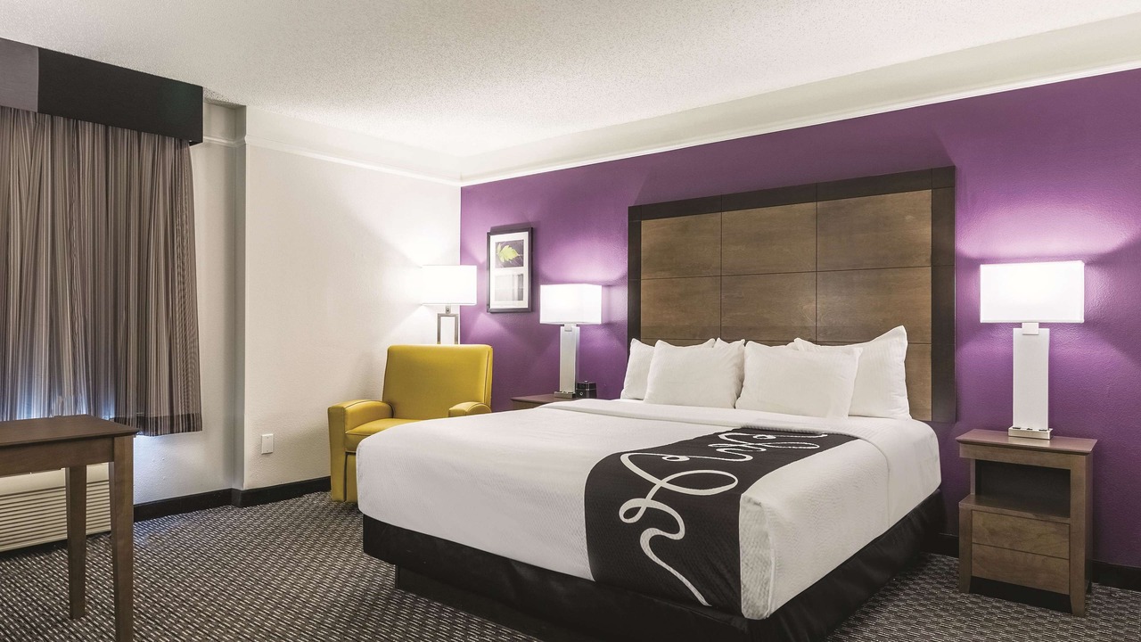 Photo of Bedroom in Alexandria