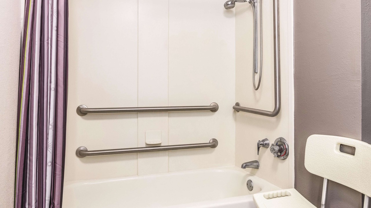 Photo of Bathroom in Alexandria