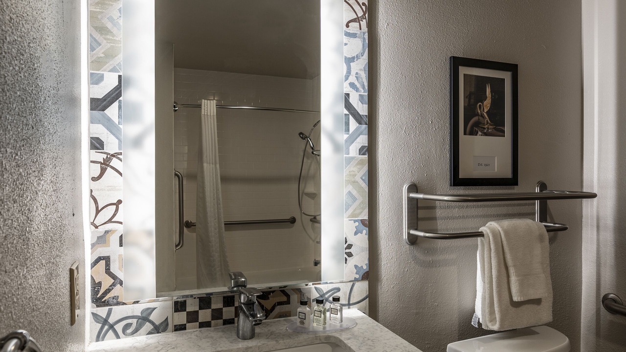 Photo of Bathroom in Faubourg Lafayette