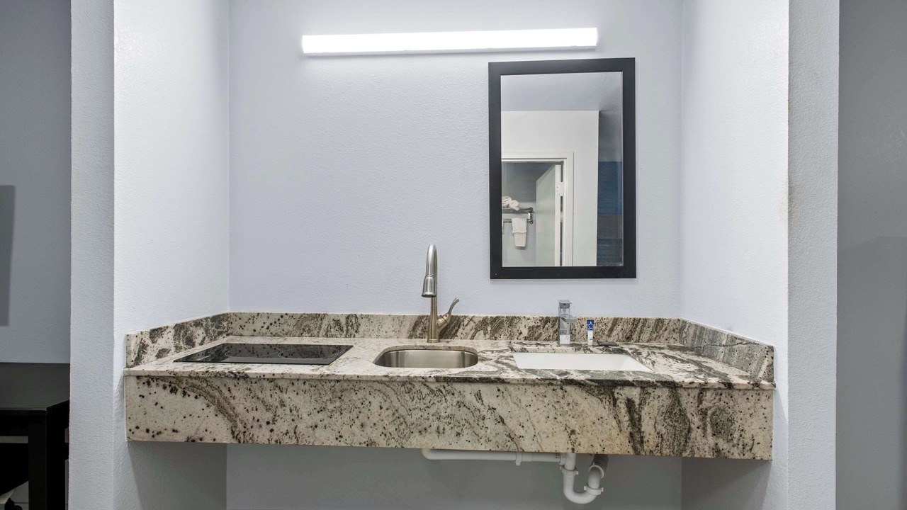 Photo of Bathroom in Gonzales