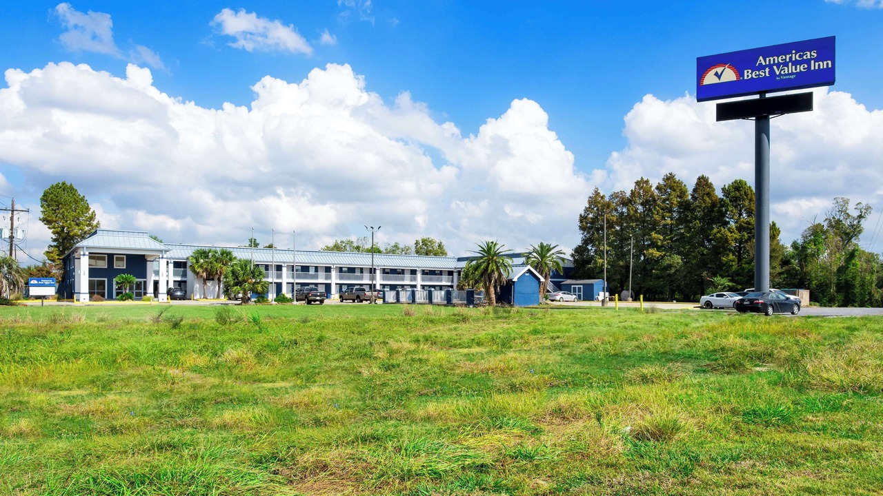 Photo of Outdoor in Gonzales