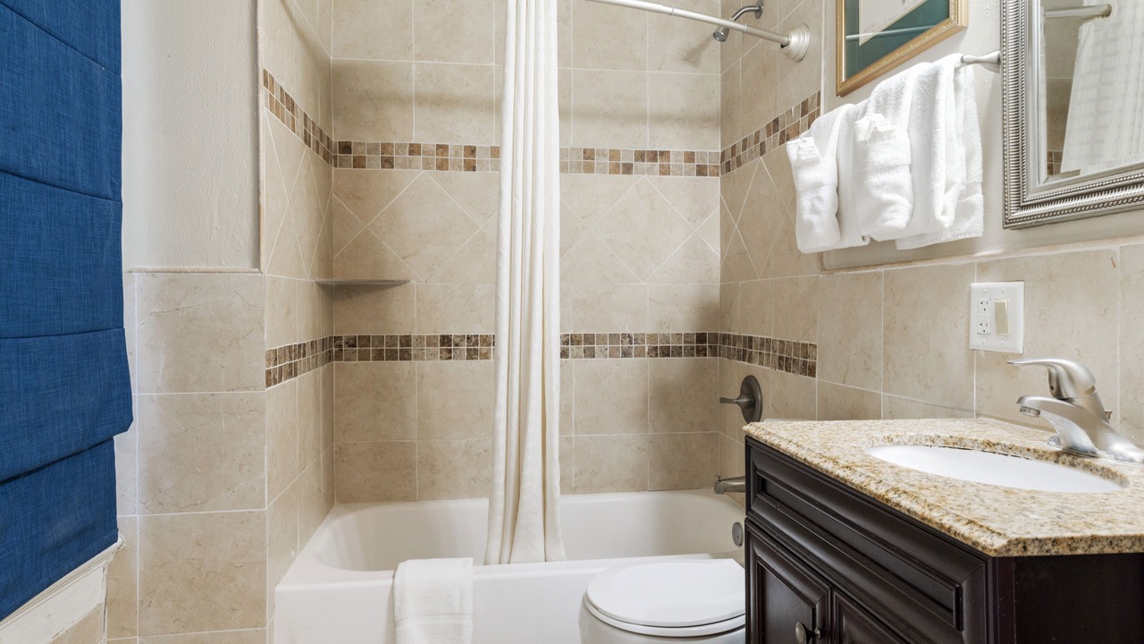Photo of Bathroom in French Quarter