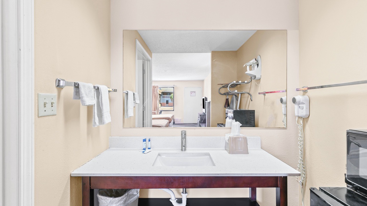 Photo of Bathroom in Hattiesburg