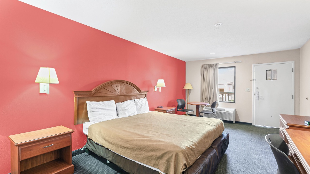 Photo of Bedroom in Hattiesburg