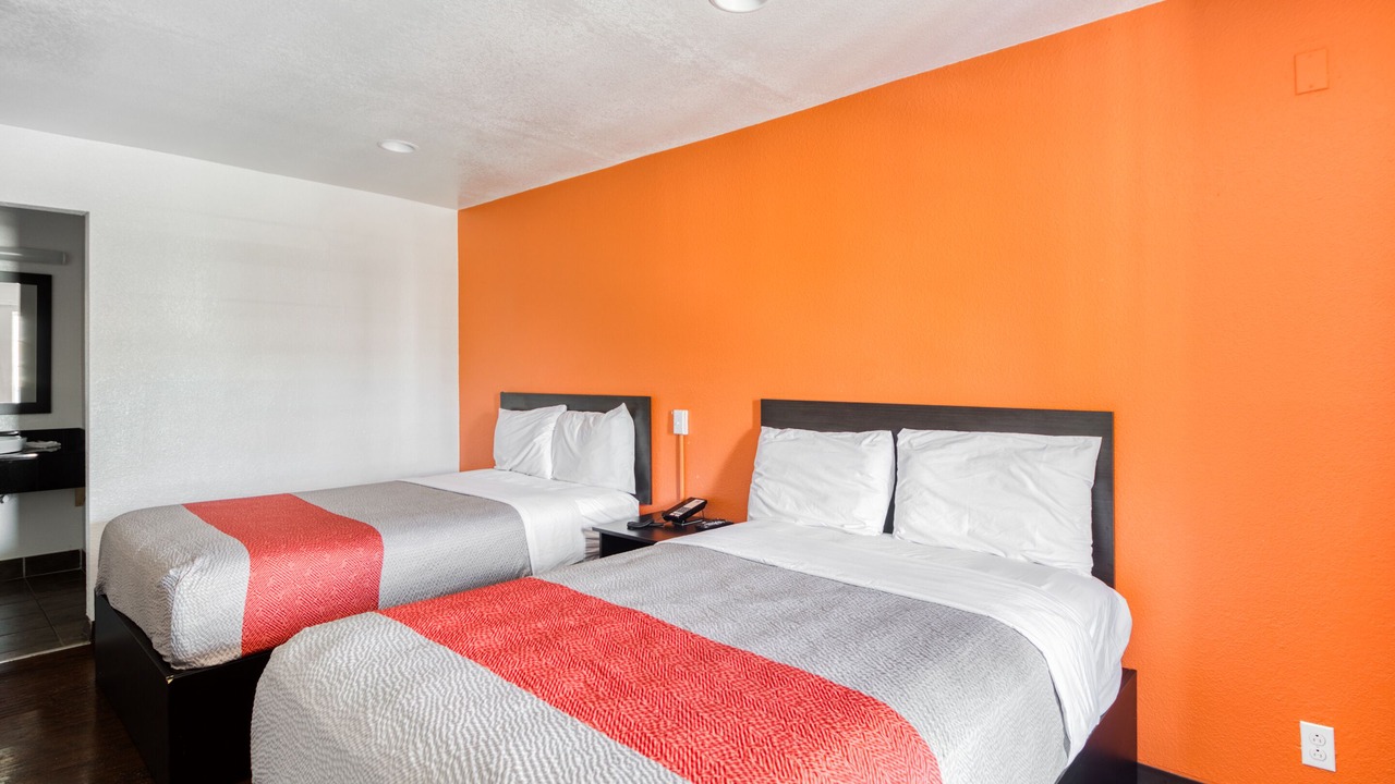 Photo of Bedroom in Broadmoor