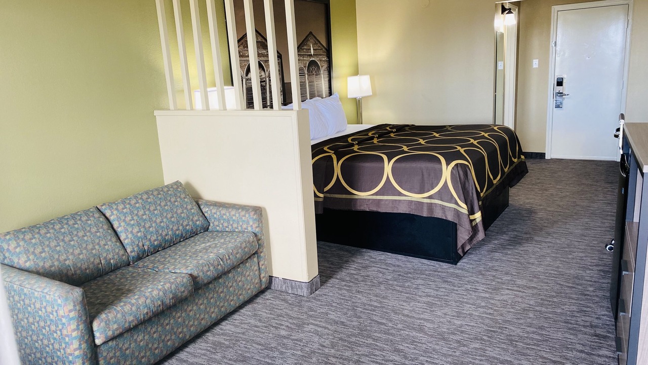 Photo of Bedroom in New Iberia