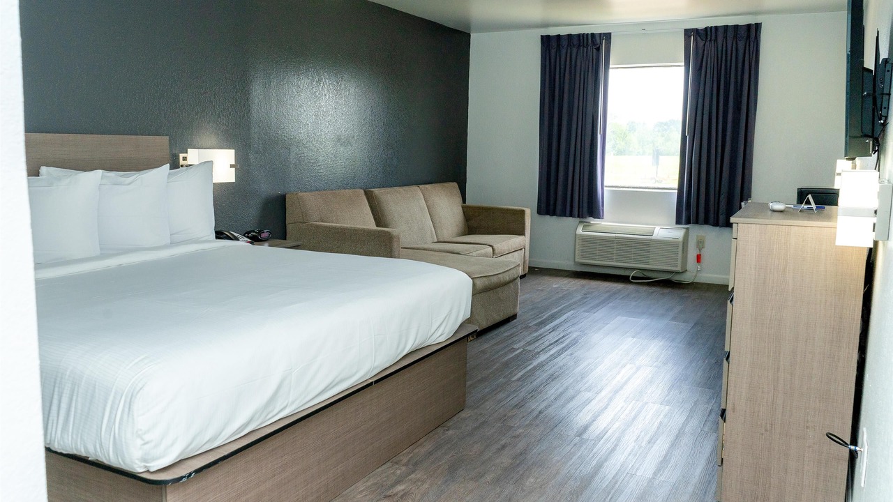 Photo of Bedroom in Burnside