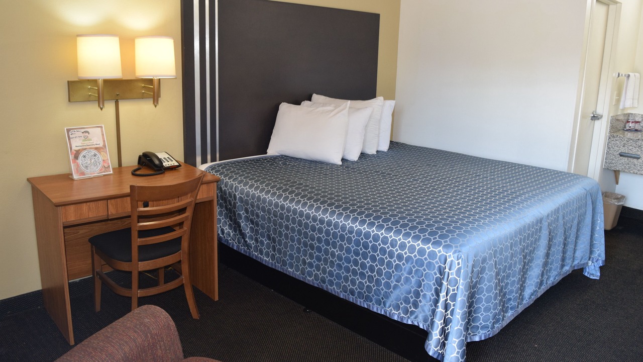 Photo of Bedroom in Blanks