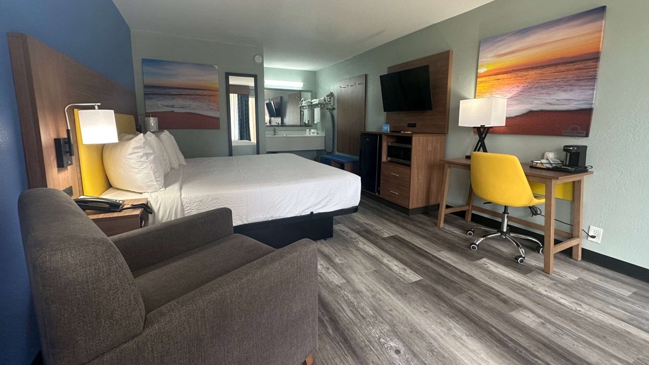 Photo of Bedroom in Jennings