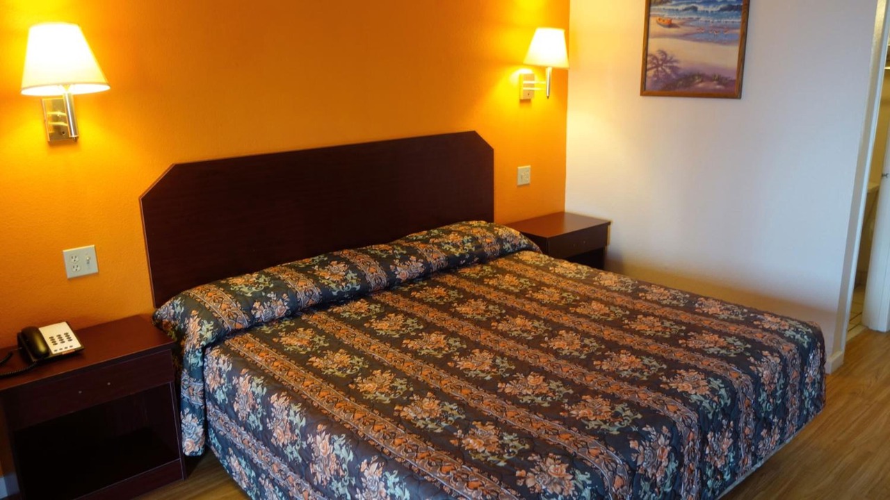Photo of Bedroom in Port Allen