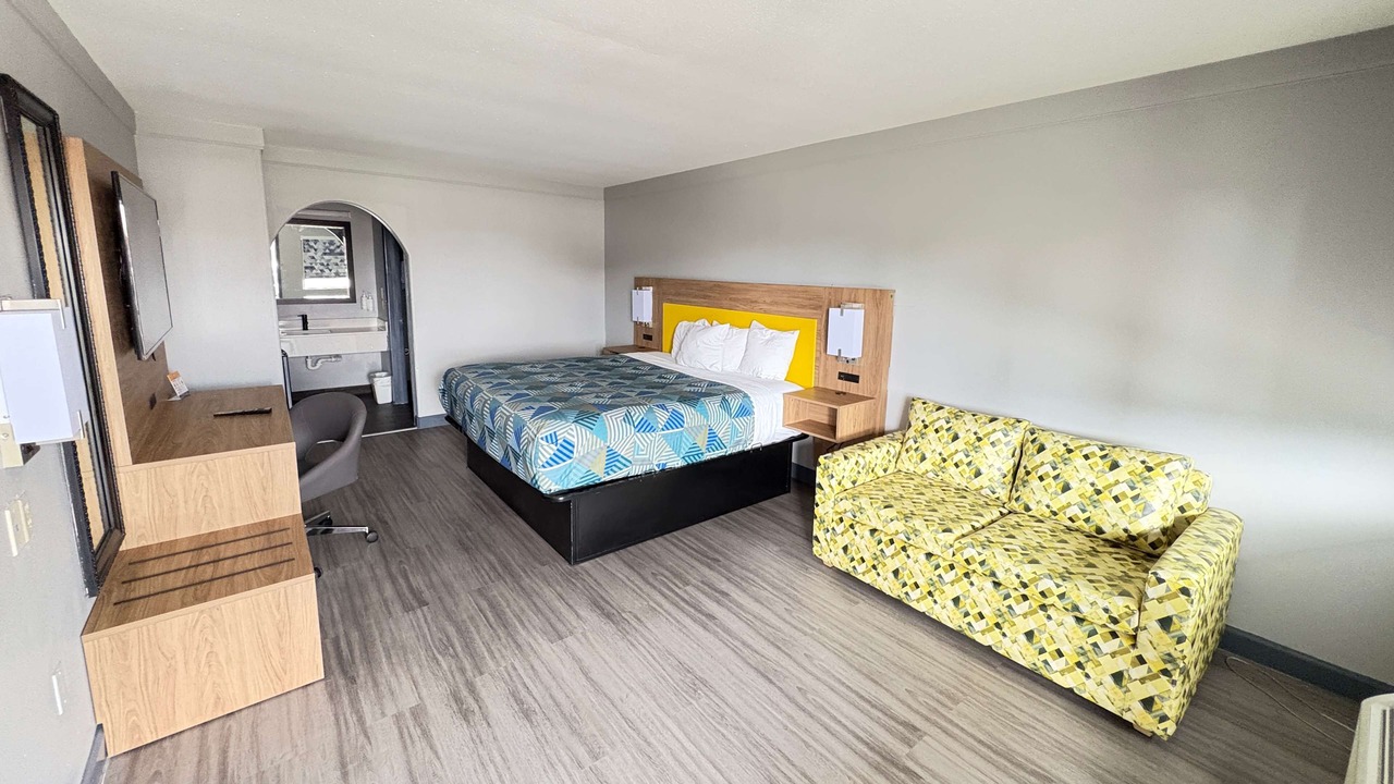 Photo of Bedroom in Gonzales