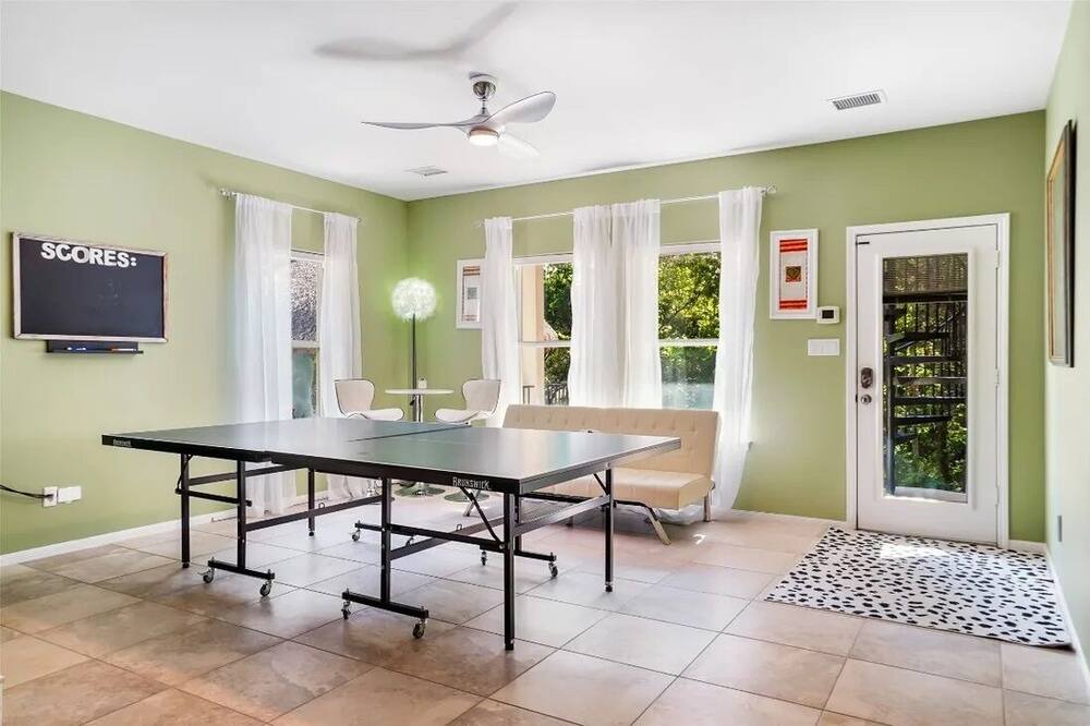 Photo of Bedroom in Lakeway