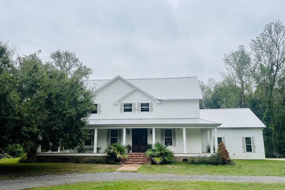 Photo of Outdoor in Milton