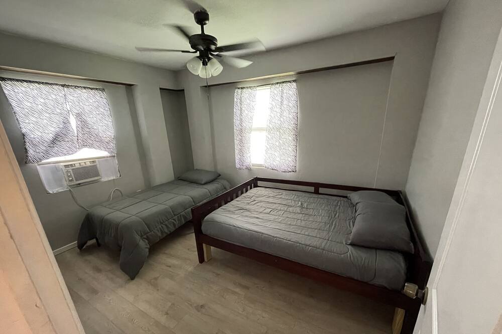 Photo of Bedroom in Buras-Triumph