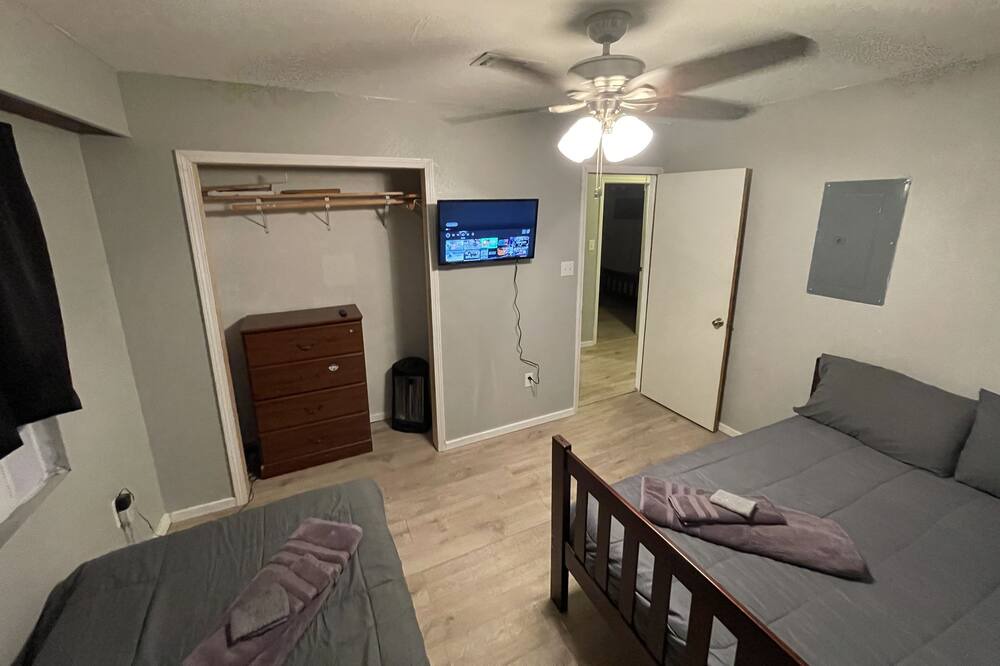 Photo of Bedroom in Buras-Triumph