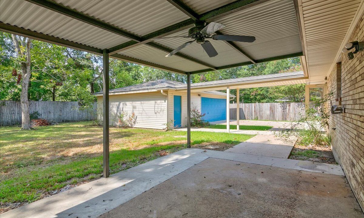 Photo of Outdoor in Lumberton