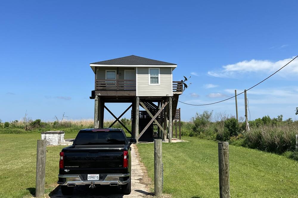 Photo of Outdoor in Delacroix