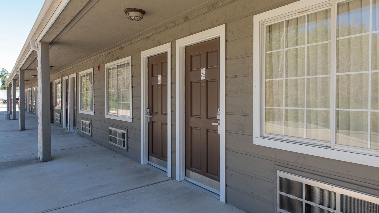 Photo of Outdoor in Woodville