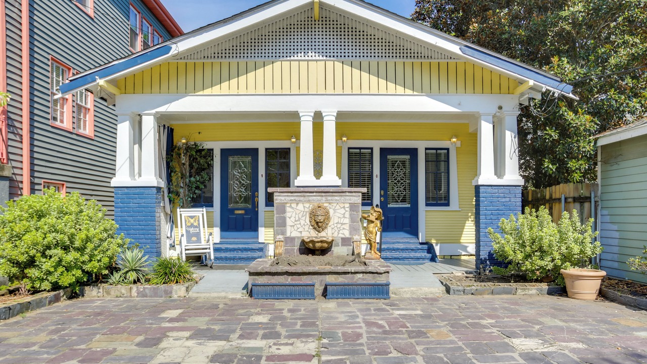 Photo of Outdoor in Central Carrollton Association