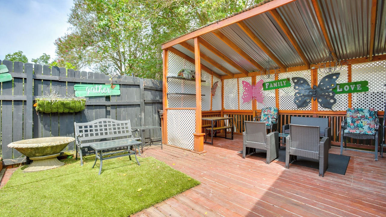 Photo of Outdoor in Central Carrollton Association