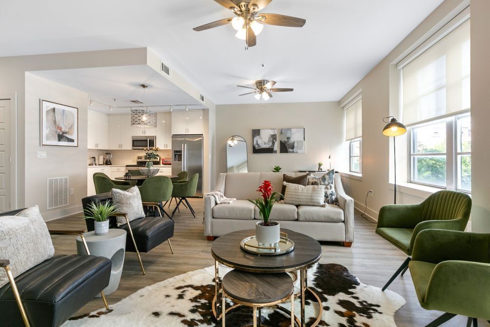 Photo of Livingroom in Central Business District