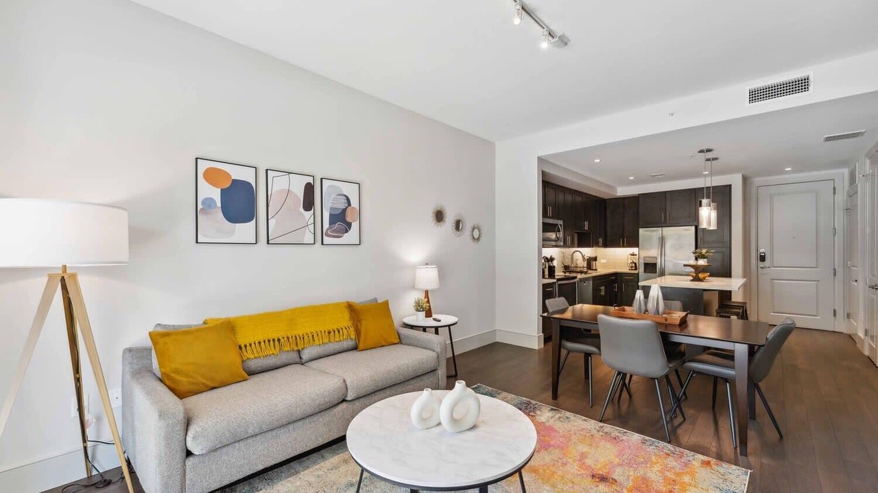 Photo of Livingroom in North Dallas