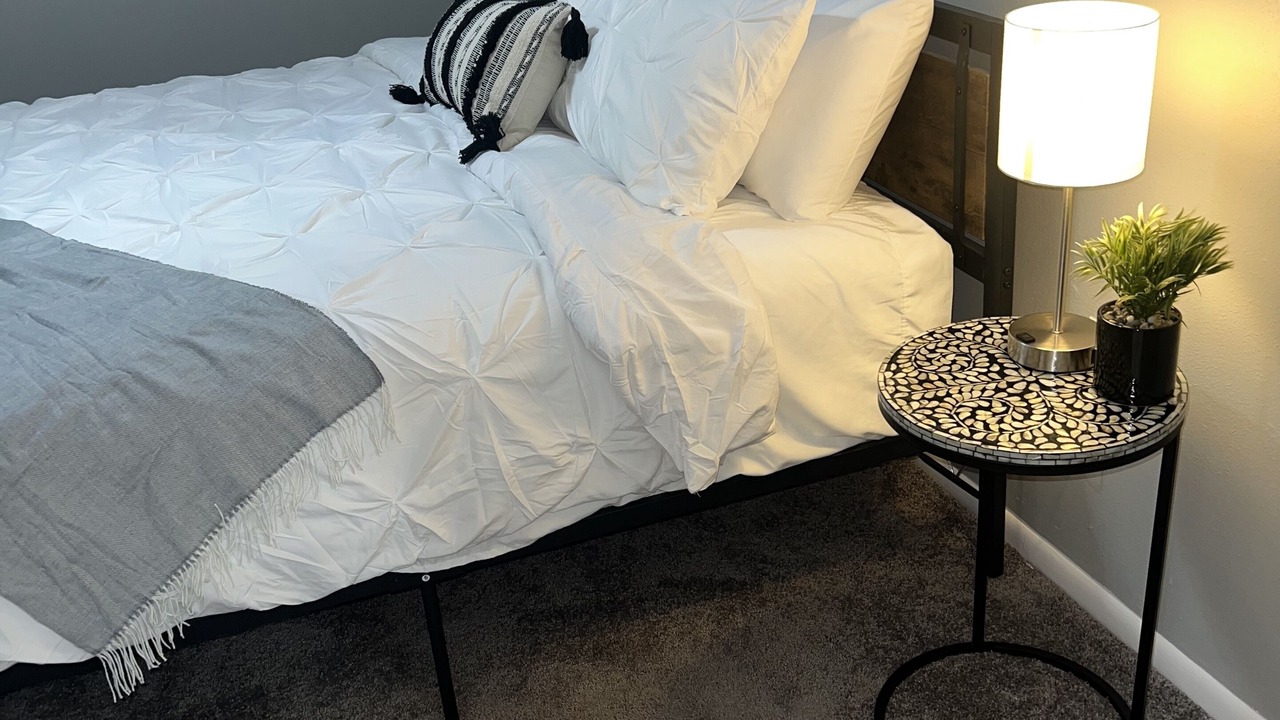 Photo of Bedroom in Old Aurora