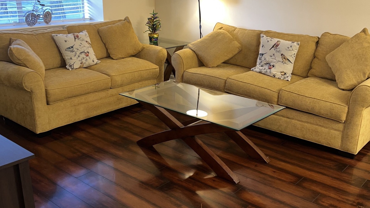 Photo of Livingroom in Old Aurora