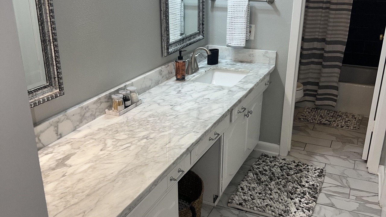 Photo of Bathroom in Old Aurora