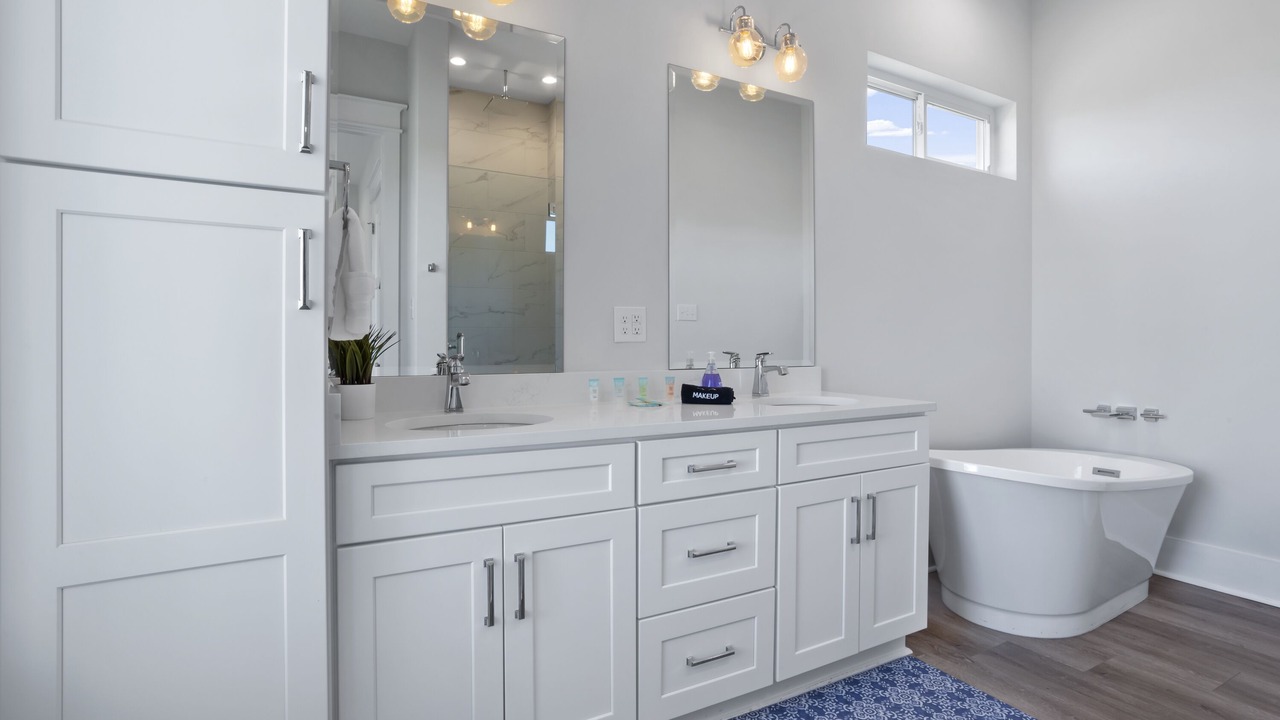 Photo of Bathroom in Bay St Louis