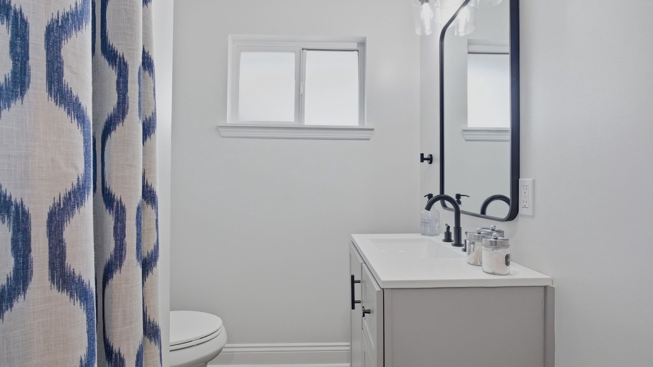 Photo of Bathroom in Lake Charles