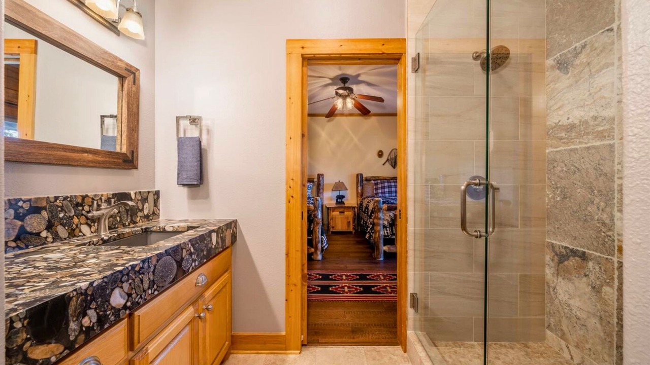 Photo of Bathroom in Royal