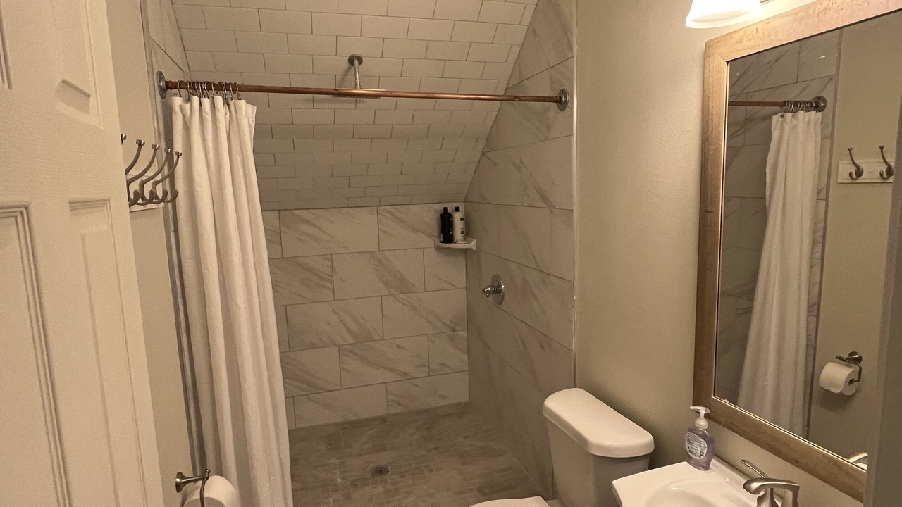 Photo of Bathroom in Delacroix